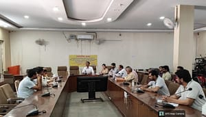 प्रॉपर्टी टैक्स ब्याज माफी योजना, लाल डोरा प्रमाण पत्र एवं सेल्फ सर्टिफिकेशन को लेकर अधिकारियों और पार्षदों की बैठक संपन्न