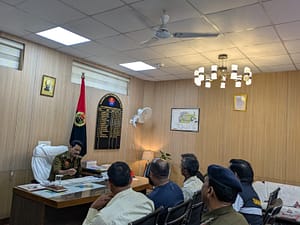ट्रैफिक व्यवस्था सुधार बारे स्कूल प्रबंधनों के साथ डीसीपी ट्रैफिक की बैठक