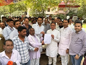 मंत्री राजेश नागर ने निवास पर आयोजित किया खुला दरबार, जनसमस्याओं का मौके पर समाधान